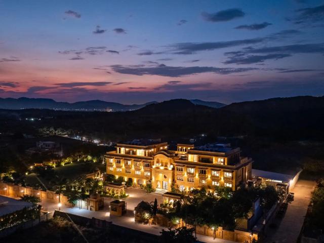 Luxury Hotel in Pushkar Offering Timeless Elegance and Personalized Hospitality