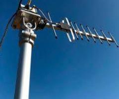 Ground-To-Air Antenna for ATC and Air-Ground Communication