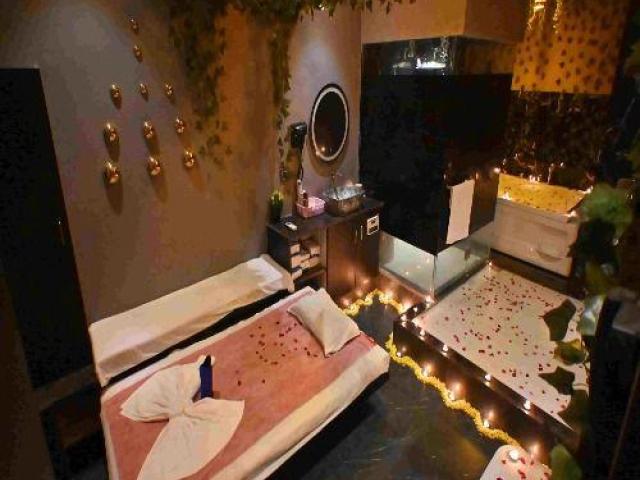 Arya Spa