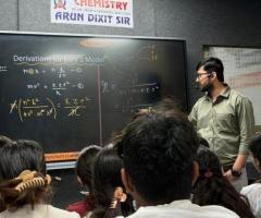 Best Chemistry Online Classes for IIT-JEE